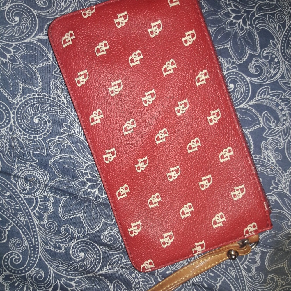 Dooney & Bourke red wristlet